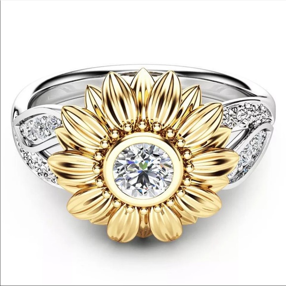 New 925 Silver CZ Fashion Cute Sunflower Ring - Picture 2 of 3